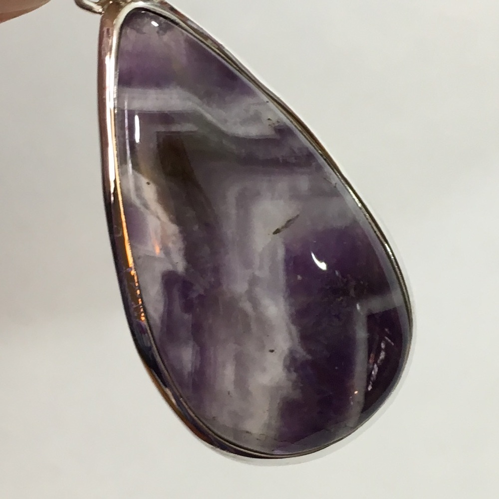 Chevron Amethyst Pendant - Picture 2 of 8